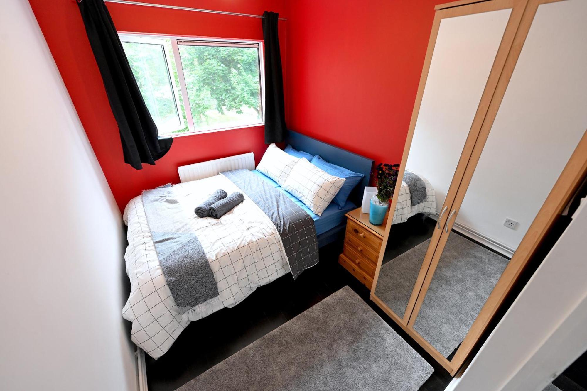 4 Bedroom Patio House Regent'S Park - Parking Londra Dış mekan fotoğraf